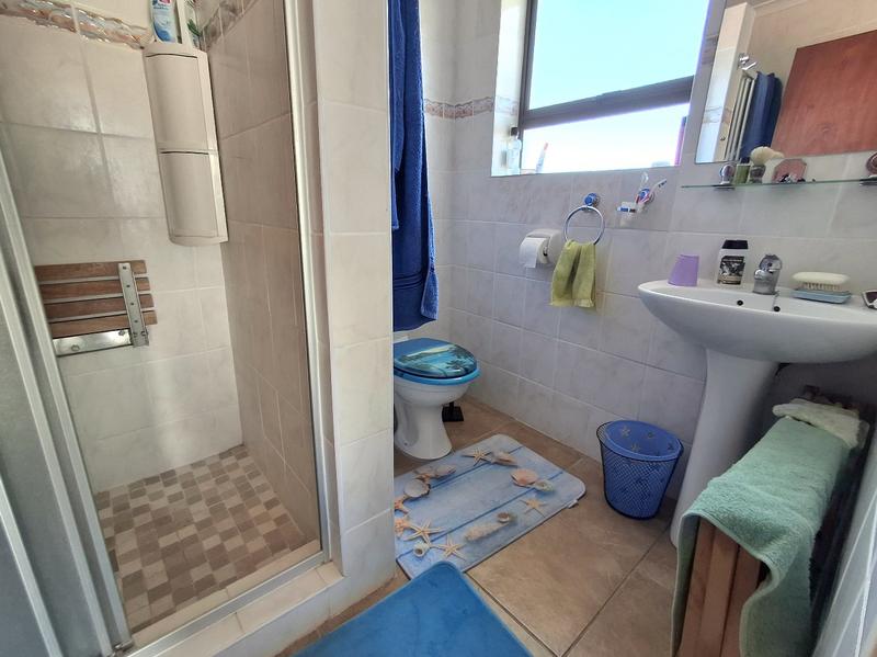 4 Bedroom Property for Sale in Britannia Bay Western Cape